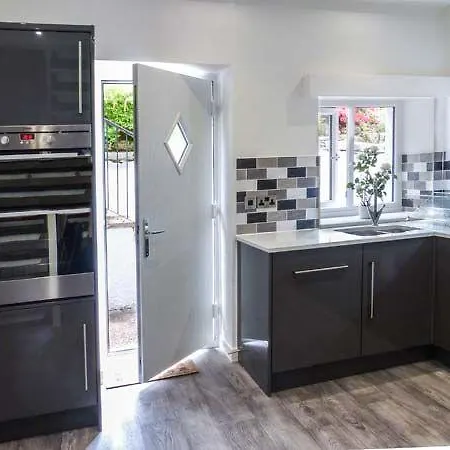 The Nook, Дом отдыха